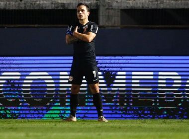 Artur marca do meio-campo e comemora classificação do Red Bull Bragantino; assista