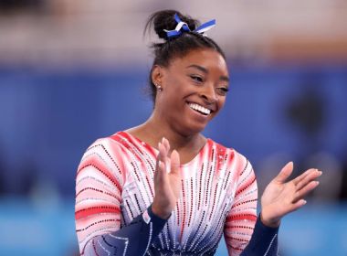 Site aponta Simone Biles como atleta mais influente do mundo; Neymar é o 31º