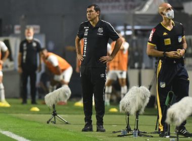 Estreante, Carille gosta do 2º tempo do Santos contra o Bahia, mas vê problemas a resolver