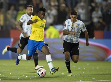 Sem Neymar, Brasil empata com a Argentina fora de casa e segue invicto nas eliminatórias
