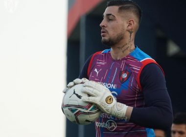 Flagrado pelo VAR! Goleiro Jean é expulso no aquecimento por fazer gestos ofensivos; veja