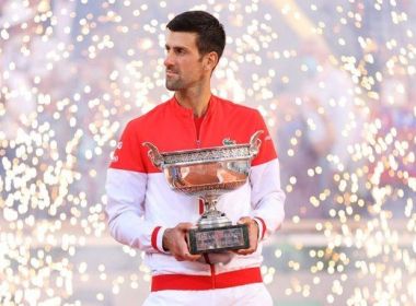 Sem vacina, Djokovic pode ser barrado também na França e ficar fora de Roland Garros