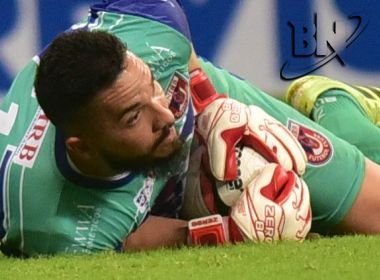 Goleiro Marcão parabeniza o UNIRB após empate com Bahia e questiona pênalti