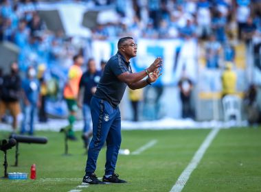 Roger Machado entra para a história ao conquistar o 1º título como técnico do Grêmio