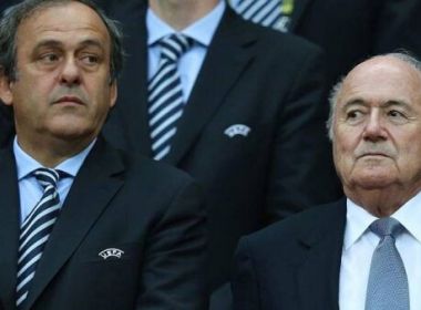 Afastados do futebol, Blatter e Platini serão julgados por fraude em tribunal na Suíça