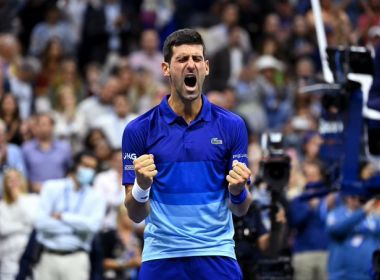 Wimbledon não exigirá vacina e Djokovic poderá participar, diz jornal