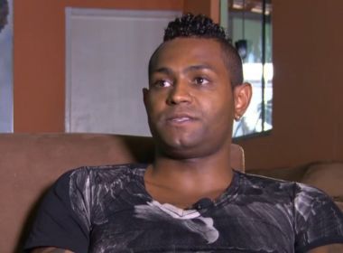 Lembra dele? Jobson é encaminhado à delegacia por suspeita de tráfico de drogas