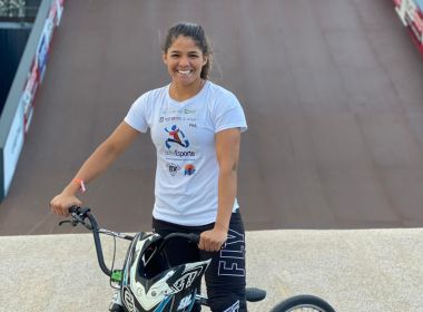 Paola Reis inicia disputa da Copa do Mundo de BMX neste sábado, na Escócia 