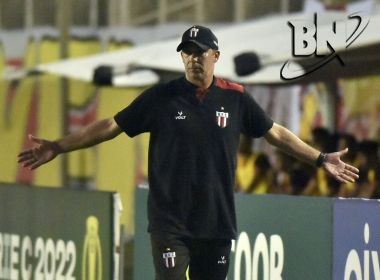 Triunfo sobre o Vitória no Barradão dá confiança ao Botafogo-SP, diz Paulo Baier