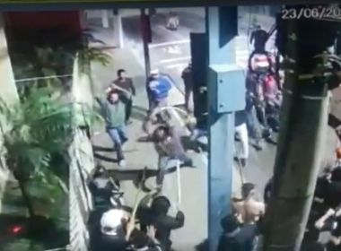 Homem é morto durante briga entre torcedores em São Paulo; assista vídeo
