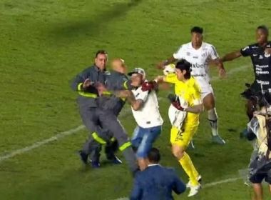 'Daqui a pouco pode acontecer uma tragédia', afirma Cássio, após agressão 