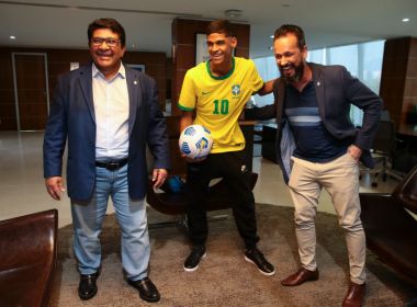 Luva de Pedreiro faz visita à CBF e se reúne com Ednaldo Rodrigues e Ricardo Lima