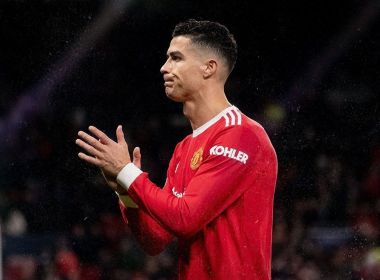 Cristiano Ronaldo acusa imprensa de mentir sobre rumores de saída do Manchester United