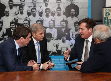 Argentina, Chile, Uruguai e Paraguai anunciam candidatura conjunta para sediar Copa de 2030