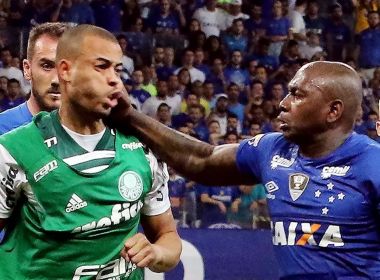 Ex-Cruzeiro, Sassá se diz arrependido por soco em Mayke: 'Fiquei fora do bicho da final'