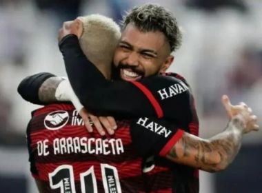 Gabigol e Arrascaeta são absolvidos pelo STJD e poderão jogar contra o Athletico-PR