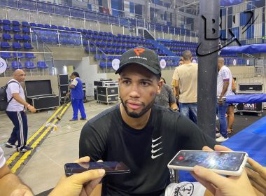 Hebert diz que quase quebrou a mão para tentar nocaute: 'Adversário vendeu caro'