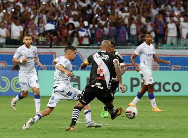 Capitão do Vasco lamenta derrota de virada, mas confia no acesso: 'Temos plenas condições'