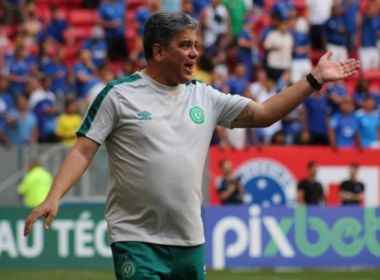 Após derrota de virada em casa, Chapecoense demite o técnico Marcelo Cabo
