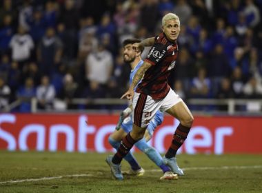 Com 'hat-trick', Pedro iguala recorde de Gabigol e Zico pelo Flamengo em Libertadores