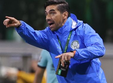 Abel Ferreira lamenta eliminação do Palmeiras na Libertadores e critica arbitragem