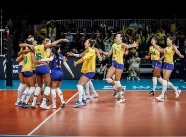 Zé Roberto destaca evolução da seleção feminina de vôlei após 2ª vitória no Mundial