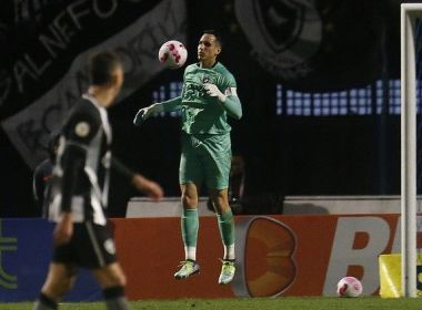 Gatito se torna o jogador estrangeiro que mais jogou pelo Botafogo