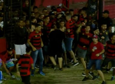 Jogo entre Sport e Vasco termina com invasão da torcida após gol do Cruzmaltino; veja vídeo