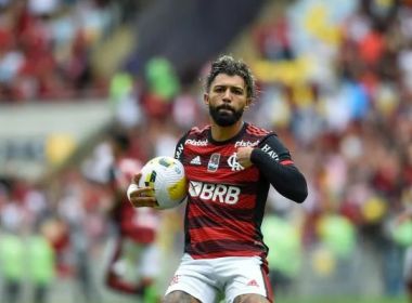 Zico aprova que Gabigol use a camisa 10 após marcar gol do título do Flamengo
