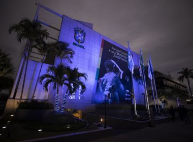 CBF adere à campanha Novembro Azul e ilumina fachada da sede durante todo o mês