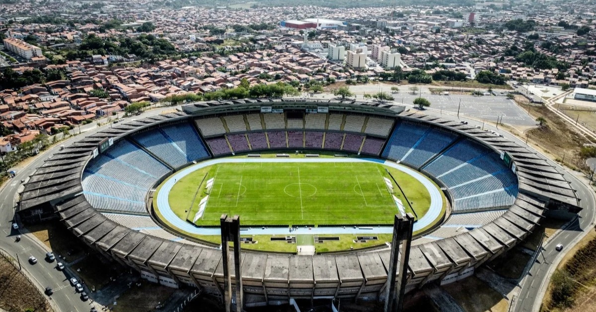 CBF visita Castelão e estádio pode receber Brasil x Uruguai pelas ...