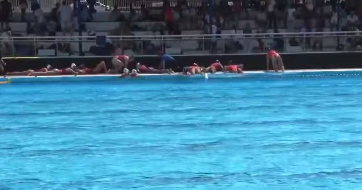 VÍDEO: Tiros paralisam partida do Mundial Sub-20 Feminino de Polo Aquático em Salvador