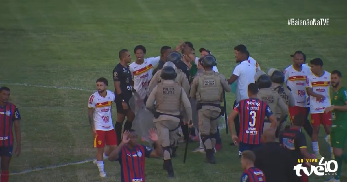 Ameaça envolvendo Roberto Carlos, presidente da Juazeirense, é relatada em súmula de jogo contra o Bahia