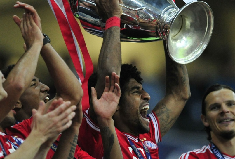 Após aposentadoria, baiano Dante é anunciado como treinador do time B do Bayern de Munique