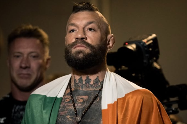 McGregor nega lesão antes do UFC 329 e reforça desejo de enfrentar Holloway novamente