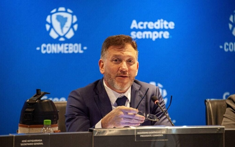 Presidente da Conmebol "antecipa" Copa do Mundo de 2030 com 64 seleções: "Para celebrar centenário"