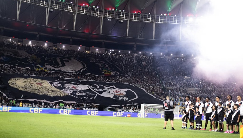 Vasco aciona justiça para garantir jogo contra Vitória no Maracanã
