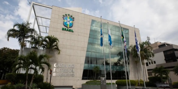 CBF planeja assumir gestão dos jogos das Séries A e B do Brasileirão a partir de 2029