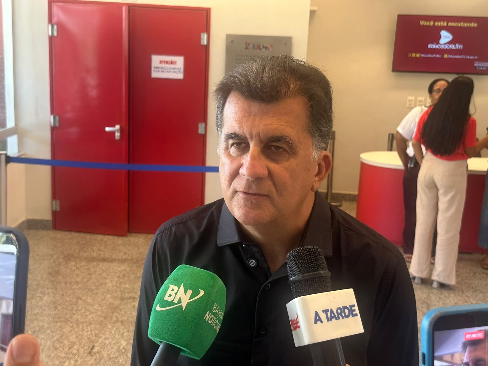 Fábio Mota afirma que Vitória jogará Baianão 2027 com time sub-20; equipe principal volta no Ba-Vi: “Calendário apertado”