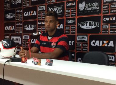 Estreante, Wallyson lamenta revés diante do América-MG: ‘Tomamos dois gols de besteira’