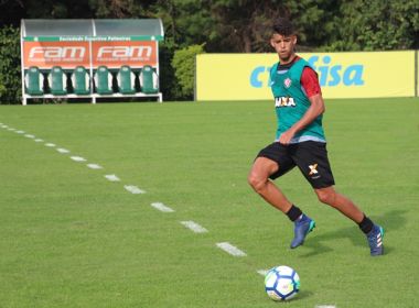 Confirmado no time titular do Vitória contra o São Paulo, Bruno Bispo quer agarrar chance