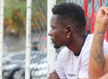 Kanu valoriza pausa para treinar e mira evolução do Vitória na Série A