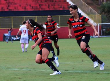 Verena celebra gol no ‘apagar das luzes’ diante do Inter: 'Estou muito feliz'
