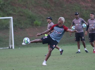 Aderllan aprova chegada dos novos contratados para o Vitória