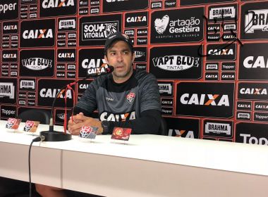 João Burse revela que irá comandar o Vitória contra o Cruzeiro