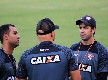 Com técnico interino, Vitória encara o Cruzeiro no Barradão