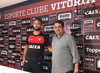 Maurício Cordeiro é apresentado e se diz pronto para estrear pelo Vitória