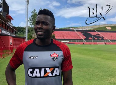 Vitória rescinde contrato com o zagueiro Kanu