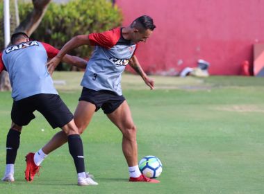  Benítez se recupera e é relacionado para o confronto contra o Sport