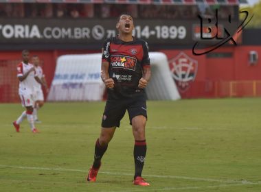 Neto Baiano fala em superação após triunfo e revela mensagem pré-jogo de Paulo Carneiro